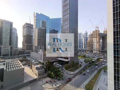 مکتب  للايجار في أبراج بحيرات الجميرا، دبي - WhatsApp Image 2025-07-24 at 3.27. 52 PM (1). jpeg