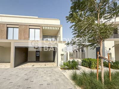 4 Bedroom Villa for Rent in Tilal Al Ghaf, Dubai - New Twin Villa | Corner Unit | Unique Location