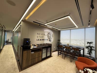 Office for Rent in Business Bay, Dubai - Corner Office | Luxury Fit Out | Easy Access