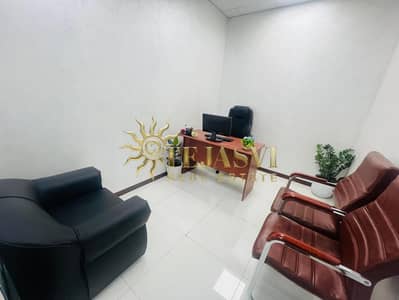 Office for Rent in Bur Dubai, Dubai - 0a4baa8c-1b7b-4e34-a55a-ec369a295967. jpg