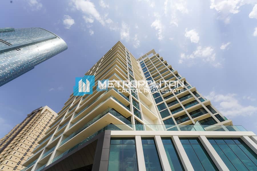 Large 2BR+M w/ Balcony| Pool and Canal View|Vacant