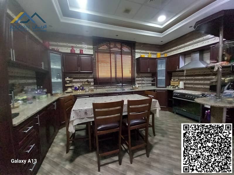 8 0f23dd18-7bd1-4b69-baa3-9f2cc2e6155c. jpg