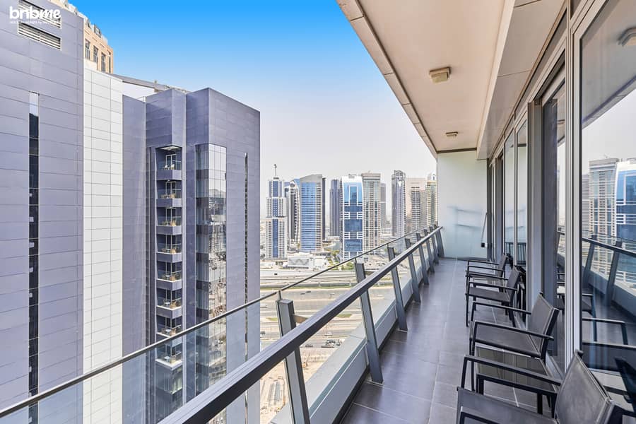 20 Balcony 6. jpg