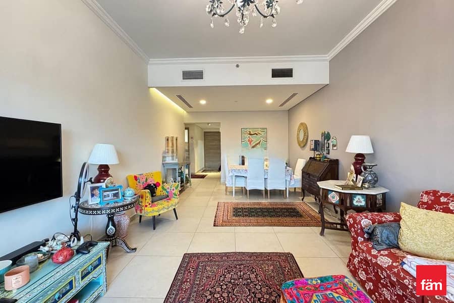 VACANT SOON - READY - BRIGHT - SPACIOUS