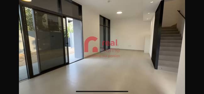 4 Cпальни Таунхаус Продажа в Тилал Сити, Шарджа - IMG-20250515-WA0016. jpg