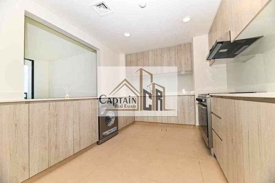 22 41eb5057-eda8-42cf-8dec-16e33f37f9ef. jpg