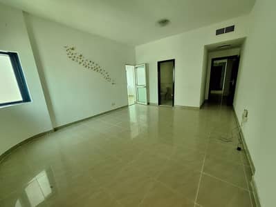 شقة 2 غرفة نوم للايجار في الممزر، الشارقة - IMG-20250724-WA0205. jpg