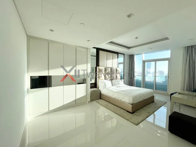 Vacant I Open Views | High-Floor 3-Bedroom