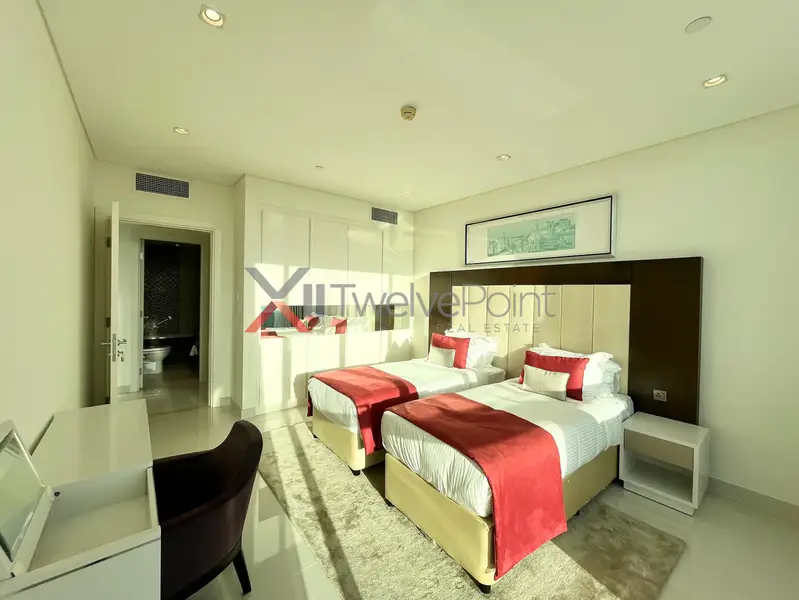 Vacant I Open Views | High-Floor 3-Bedroom