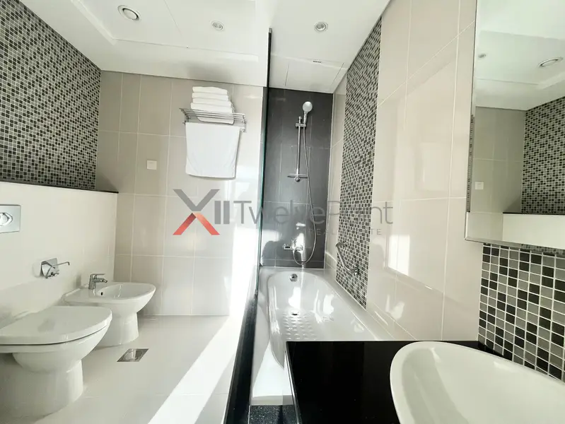 Vacant I Open Views | High-Floor 3-Bedroom