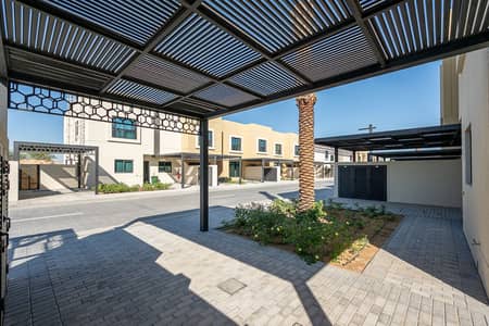 تاون هاوس 3 غرف نوم للايجار في الرحمانية، الشارقة - تاون هاوس في مدينة الشارقة المستدامة،الشغرافة 1،الرحمانية 3 غرف 135000 درهم - 10555103