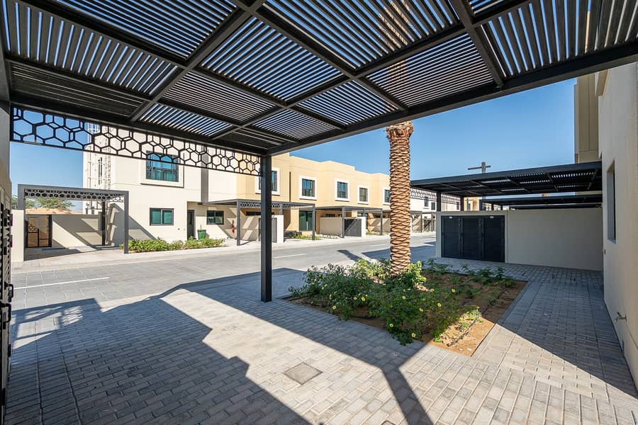 Premium Corner Unit | Brand New | Massive Plot