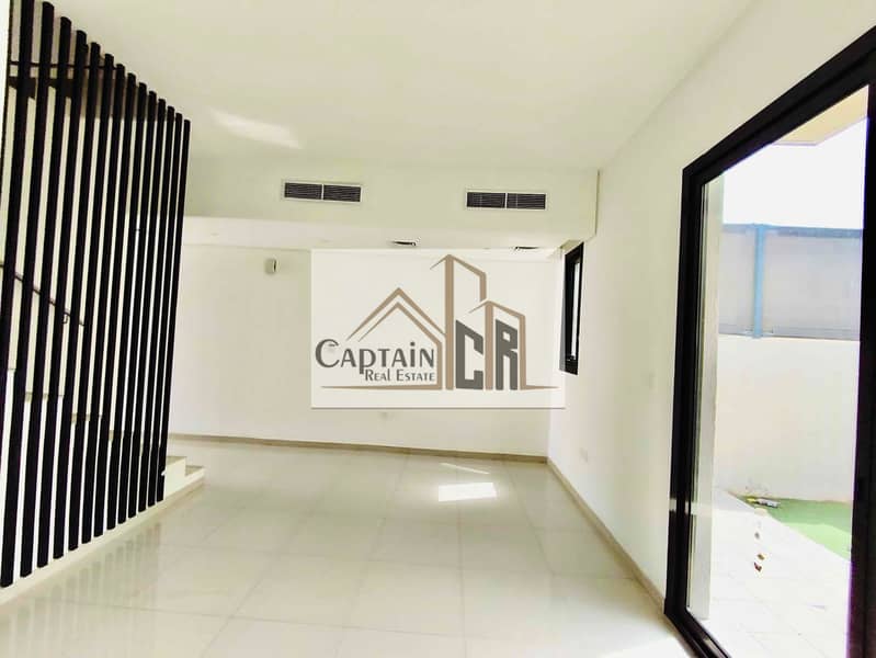 22 14272cbf-d2ad-4979-9461-9e0dc2dd75ed. jpg