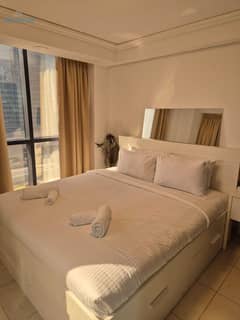 Fully Furnished| Balcony| Mid Floor| Vacant Now