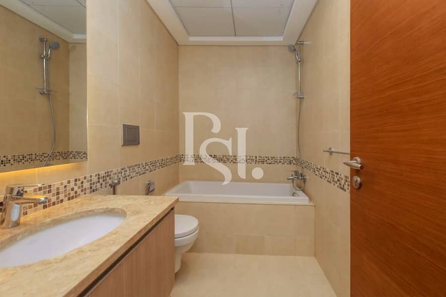 9 3BRM-Unit-303-AP40968-Ansam-Yas-Island-Abu-Dhabi-UAE (2). jpg