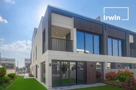 Corner Unit | Pool and Park View