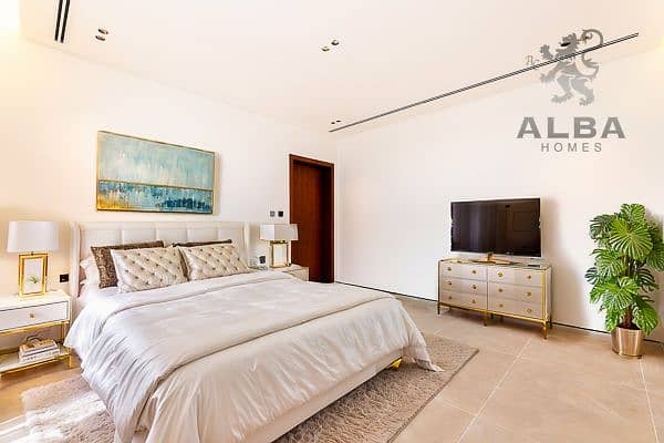 8 IMG_1083-HDR - Bedroom - Luxury - 1. jpg