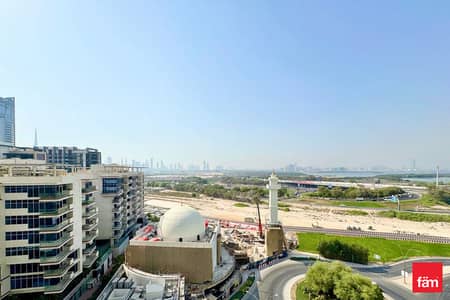 1 Bedroom Apartment for Rent in Sobha Hartland, Dubai - Downtown Skyline and Water View | Burj View