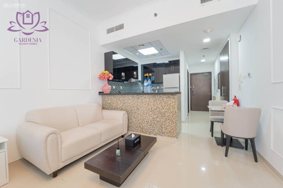 7 Livingroom2. jpg