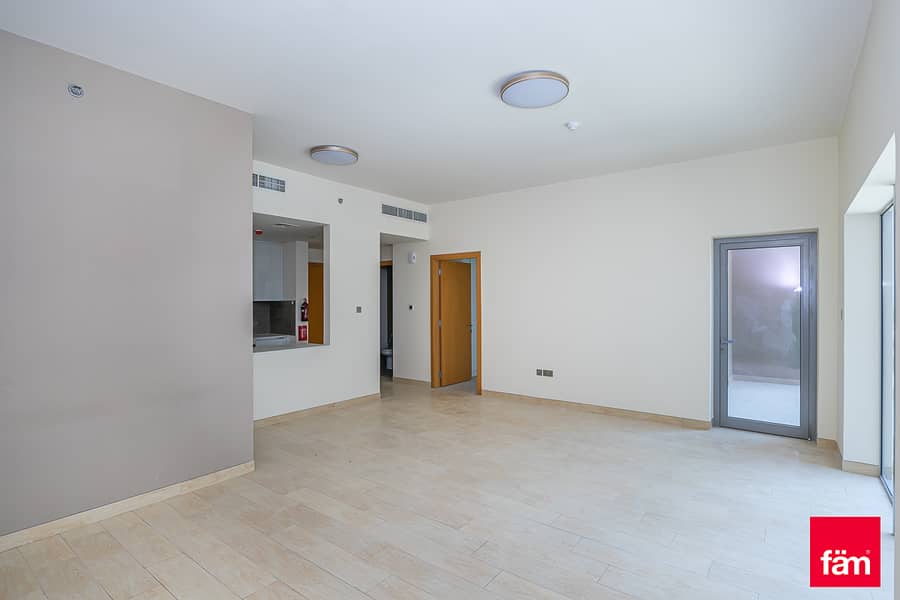 1 Bedroom | Well Maintained | Modern Home 1 Bedroom | Well Maintained | Modern Home