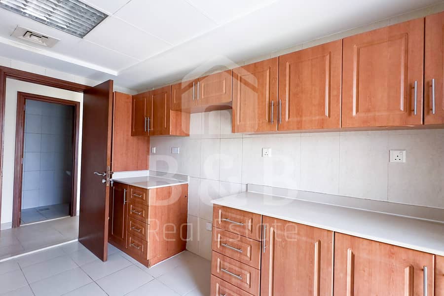4 1BR-Marina-E-17. jpg