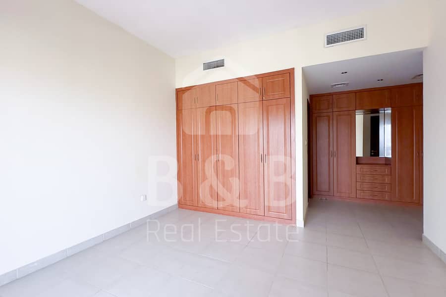 10 1BR-Marina-E-15. jpg