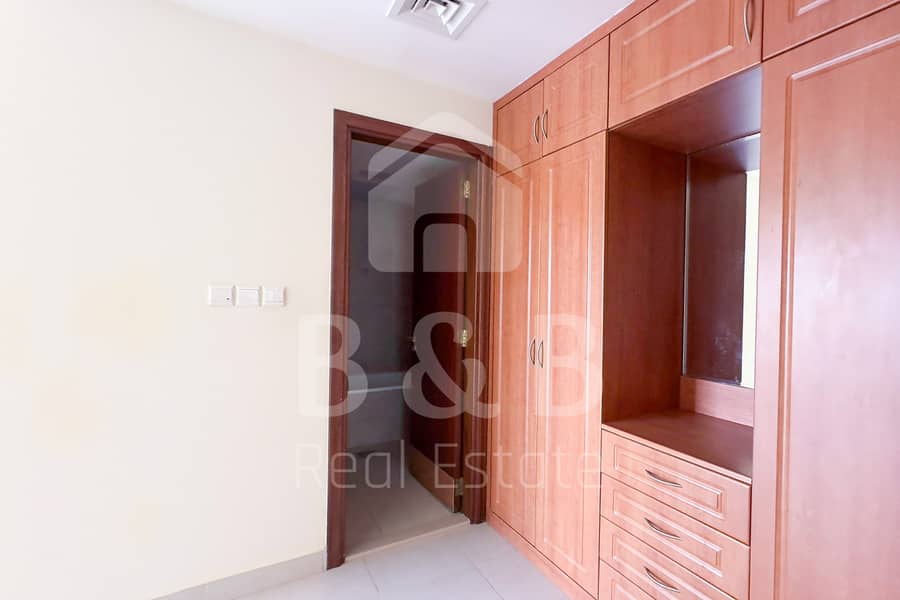 17 1BR-Marina-E-16. jpg