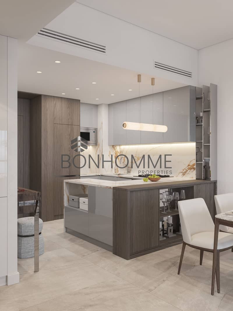 2 kitchen1. jpg
