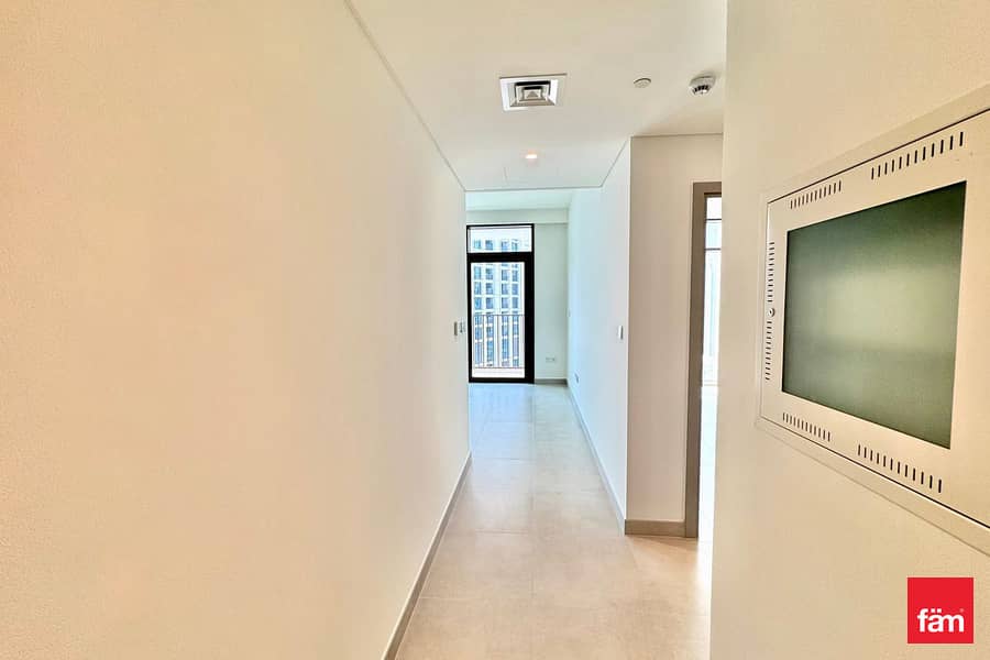 Ready to move | Partial park and Burj view |