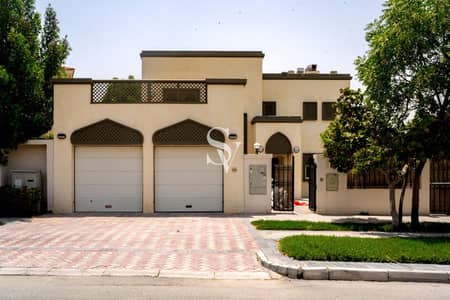 فیلا 3 غرف نوم للايجار في جميرا بارك، دبي - فیلا في الحي 8،جميرا بارك 3 غرف 302000 درهم - 12330503