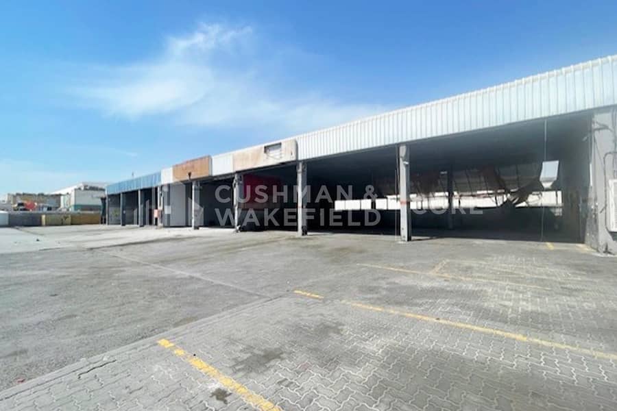 位于阿尔科兹，阿尔科兹工业区，阿尔科兹工业区4号 的仓库 1800000 AED - 12331550