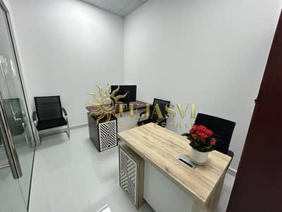 مکتب  للايجار في القرهود، دبي - 1ee9acb1-96b9-4aa6-b641-f8414a2c7de1. jpg
