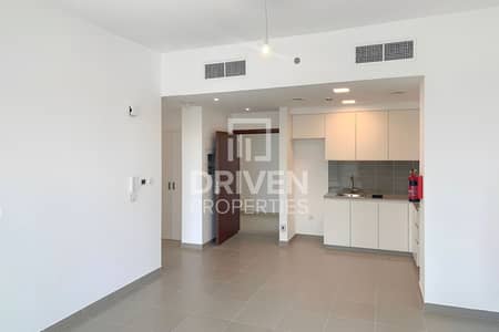1 Bedroom Flat for Sale in Town Square, Dubai - Rented | Family-Friendly | Ideal for Investors