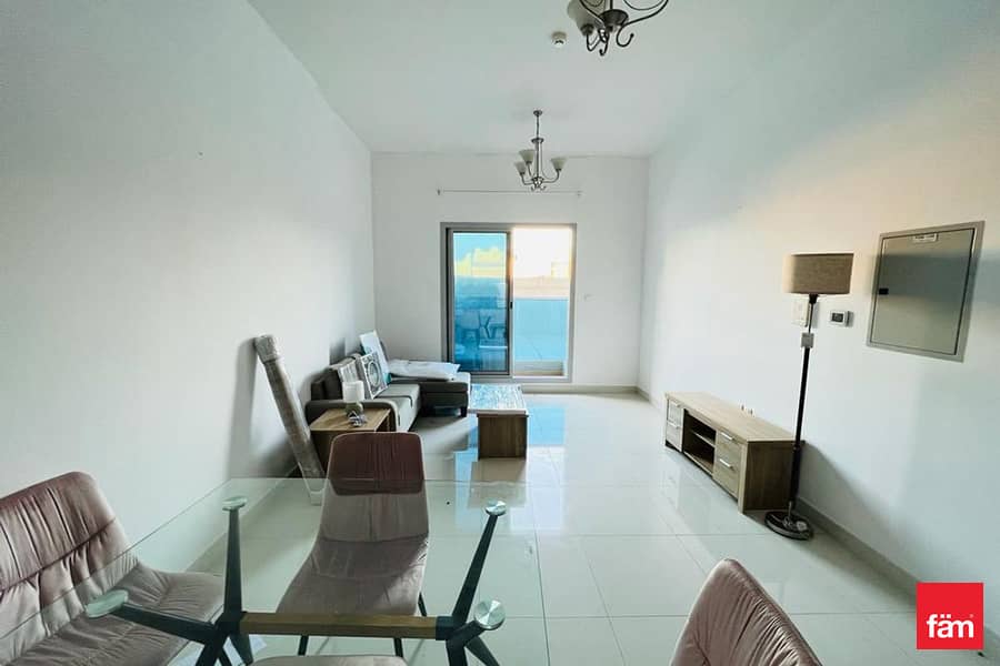 Multiple cheque | furnished| Higher floor Multiple cheque | furnished| Higher floor