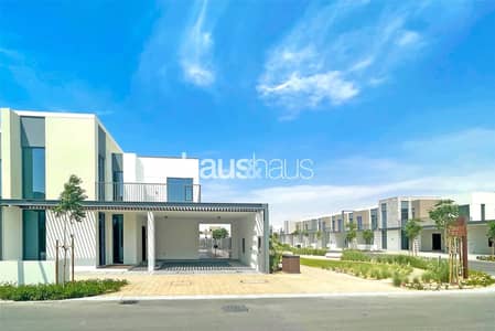 4 Bedroom Townhouse for Rent in Arabian Ranches 3, Dubai - Large Plot | Multiple Terraces | Close to Park
