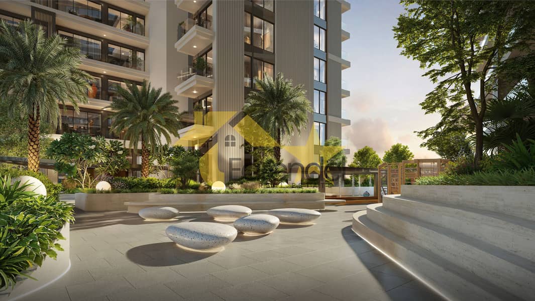 11 The Hillgate - garden. jpg