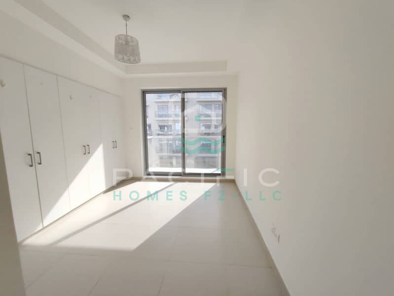 Investor Deal | High Floor | Nicely Maintained Unit