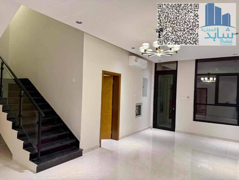 14 5f0ff957-9436-4b8e-9b89-2adc388aedca. jpg