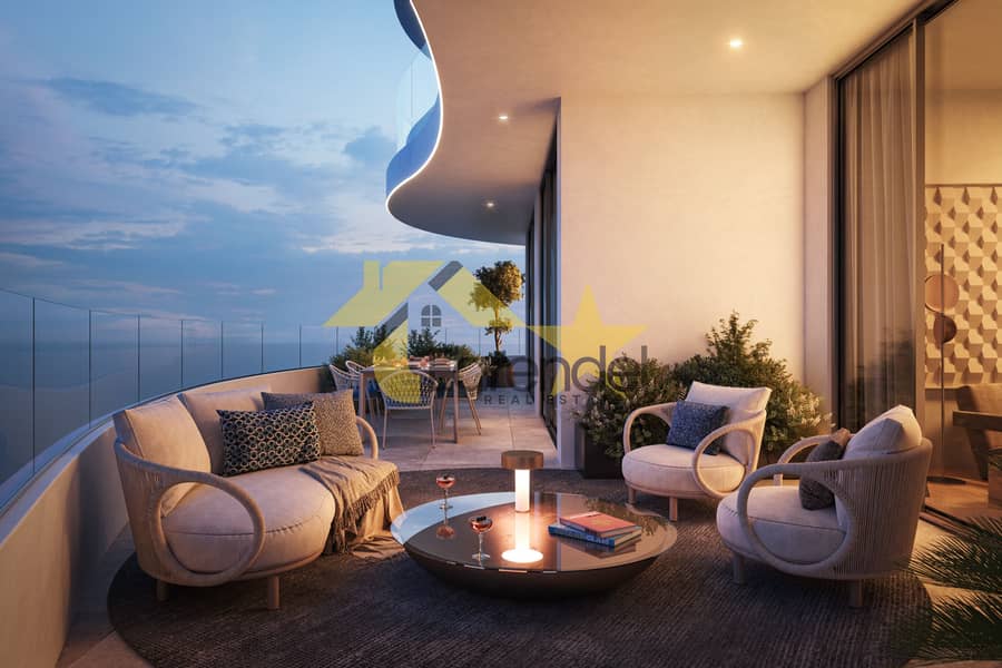 8 Balcony 02. jpg