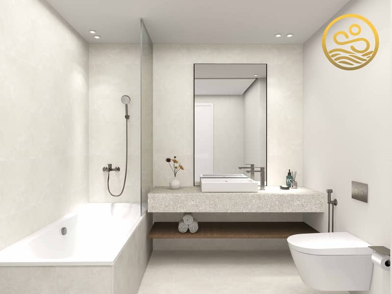 10 Bayviews_Master bathroom. jpg