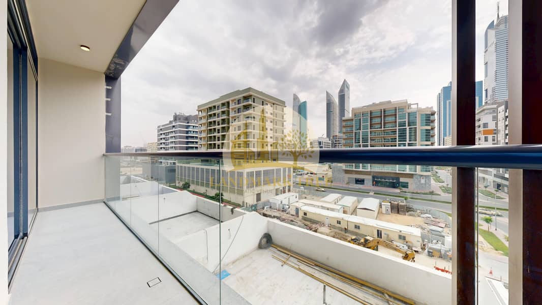 14 Arista-One-1-BHK-04082025_162832. jpg