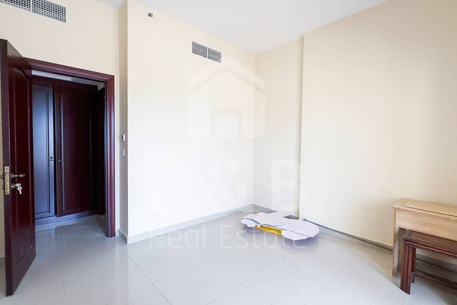 10 RB1-1BR-6. jpg