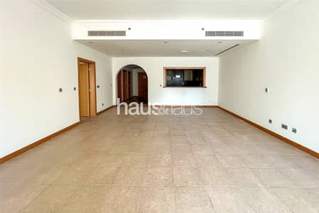 2 Bedroom Apartment for Sale in Palm Jumeirah, Dubai - Type F | High Floor | Park View