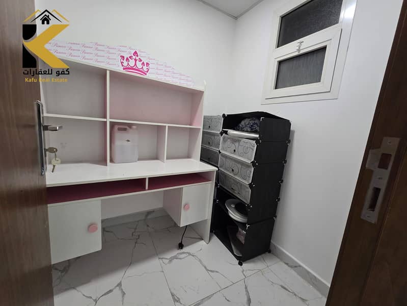 6 23b89f50-76e8-45d1-ba50-54254be6afbf. jpg