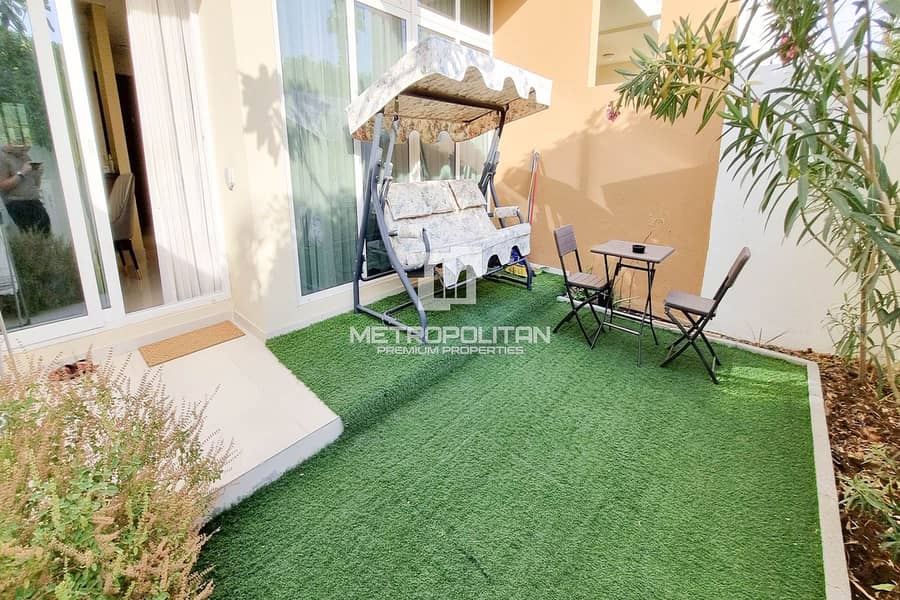 Single Row I 3 Bedroom | Type RRM I Furnished