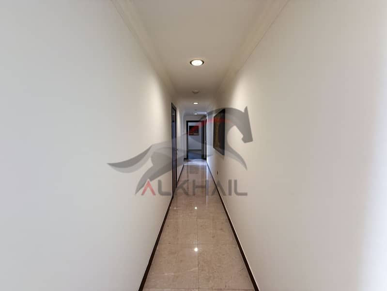15 Al Khail-15. jpg