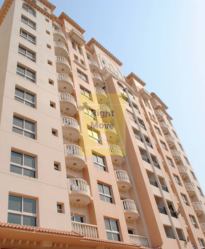 2 Riviera-Residence-1. jpg