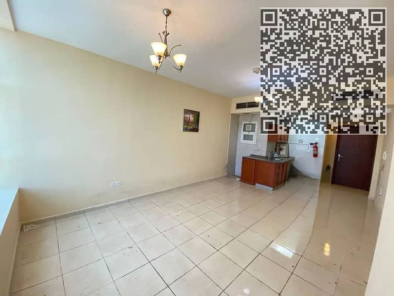 9 783700419-1066x800-Photoroom. png