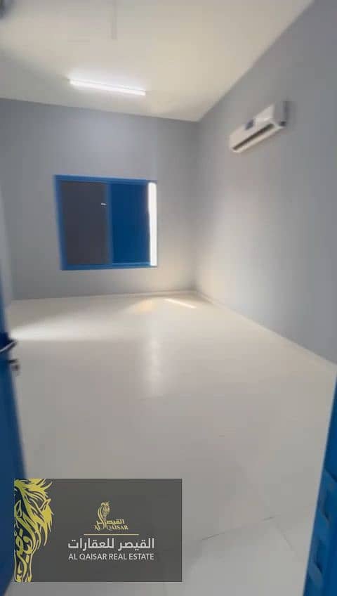 13 3974-Photoroom. png