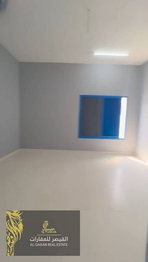 49 0685-Photoroom. png